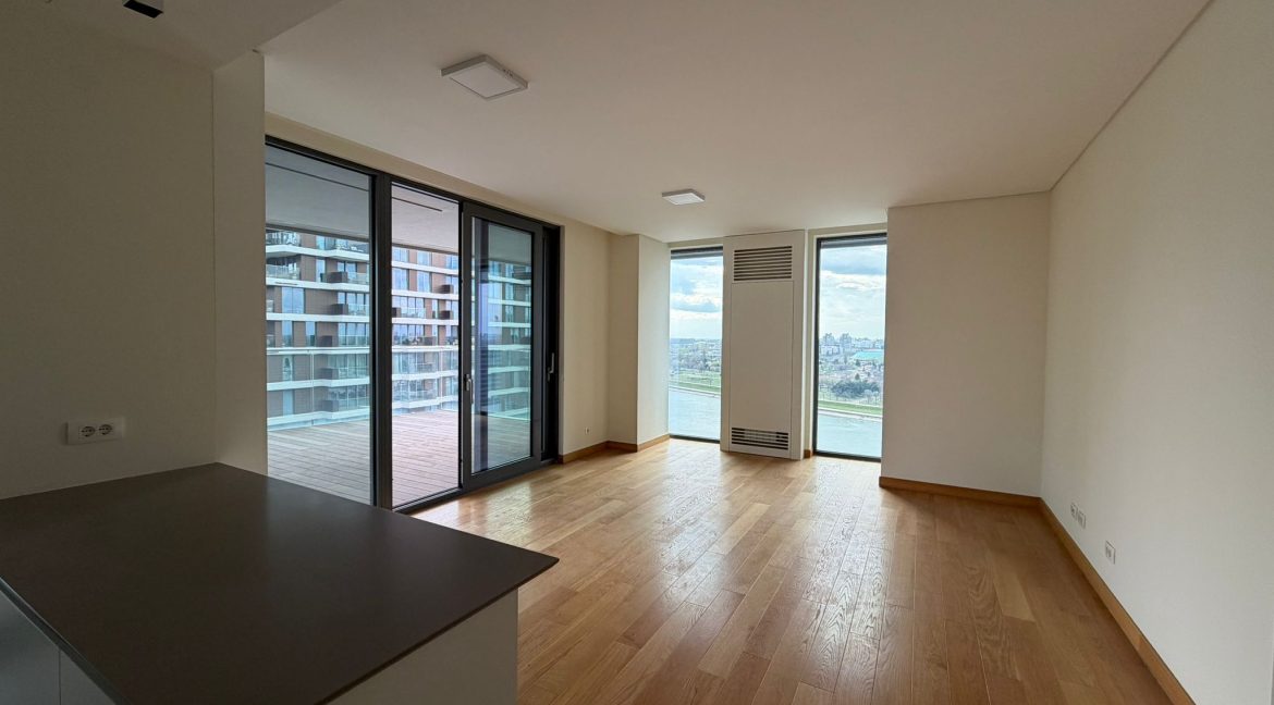 8aa2254f-ff88-472f-96bd-031365296b46