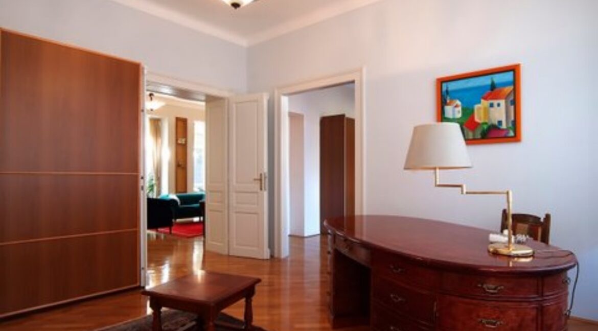 Kralja Petra apartment for rent (34)