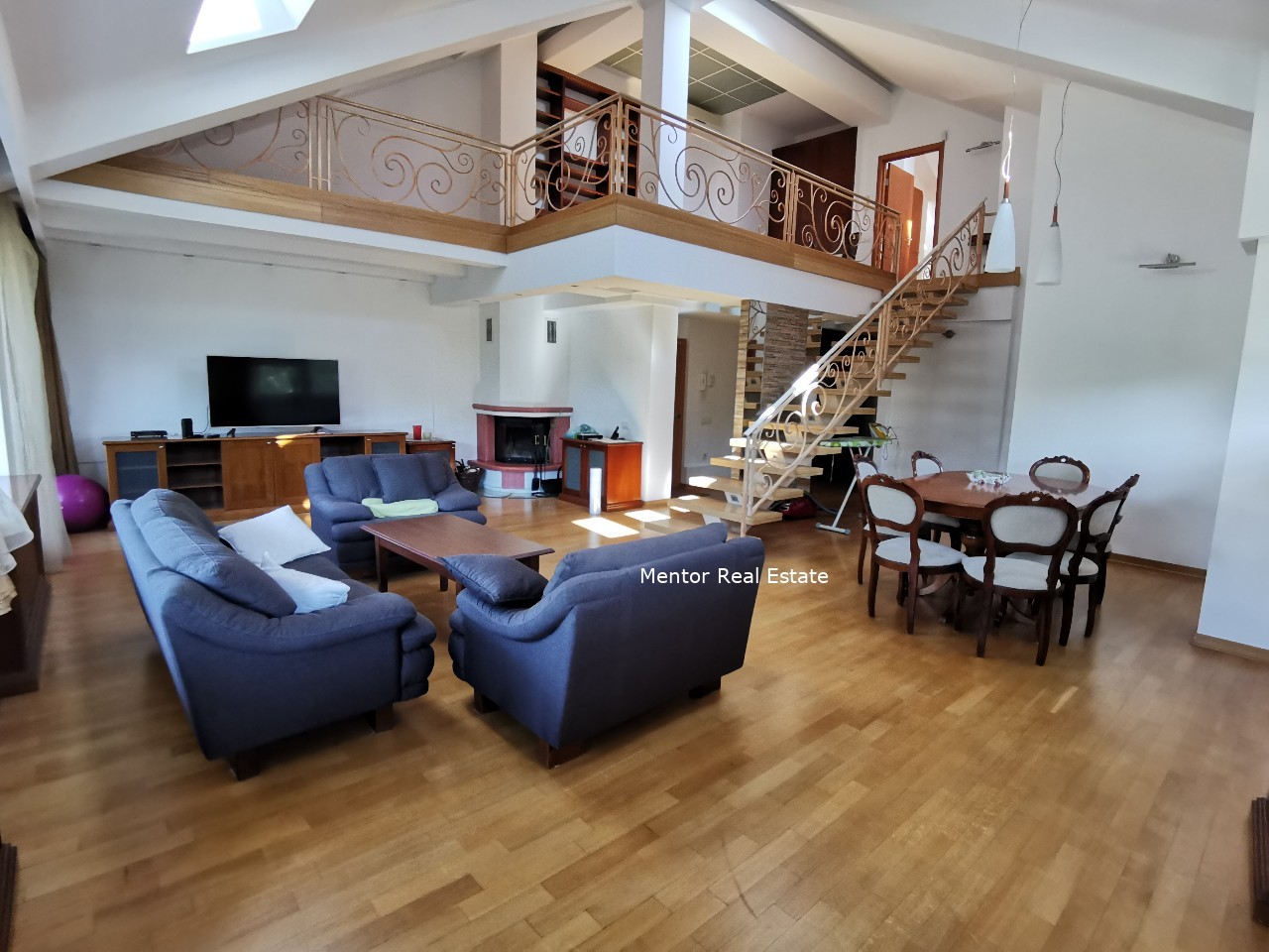 Senjak, 165 sqm  luxury apartment for rent