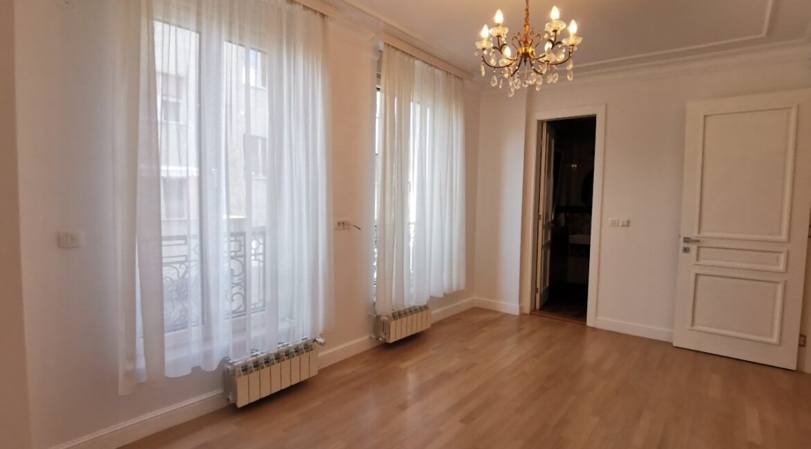 Vračar 220sqm luxury apartment for rent (20)